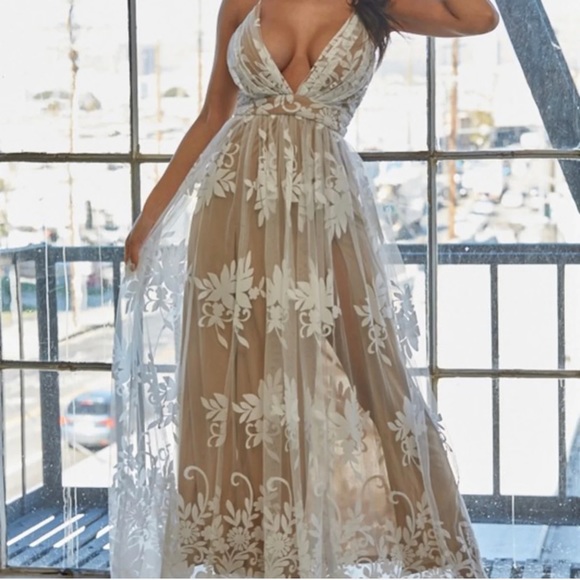 knee length dresses for ladies Ivory Lace Maxi Dress M main image 1